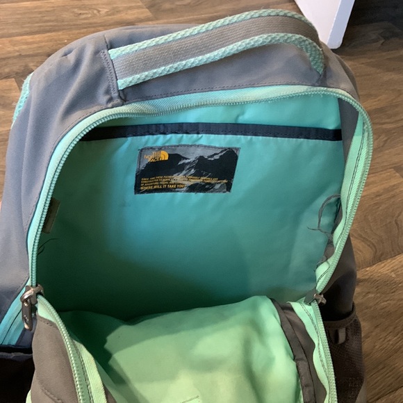 The North Face Jester Backpack - Picture 2 of 4